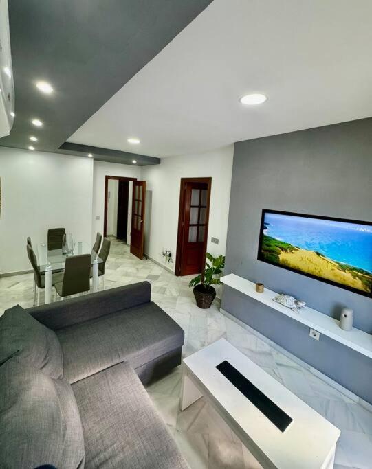 Piso Centrico Y Tranquilo Con Garaje Incluido Apartment Sanlucar de Barrameda Bagian luar foto